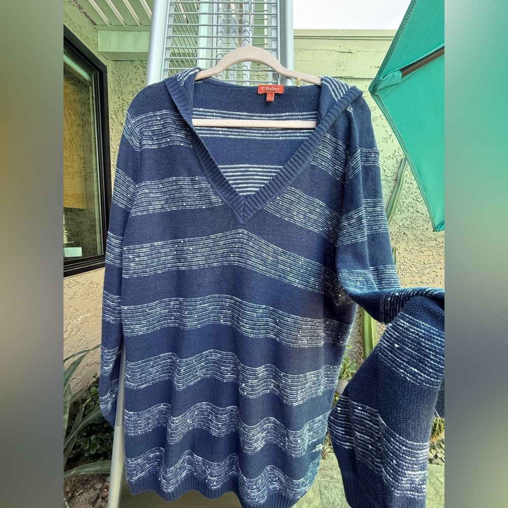 Men’s Relax Tommy Bahama Sz XL Striped Hooded V-Neck Sweater Sweatshirt- Navy